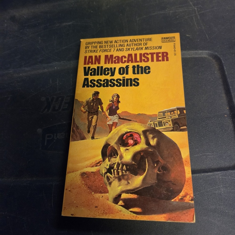 Valley Of The Assassins By Ian‎ Macalister Paperback